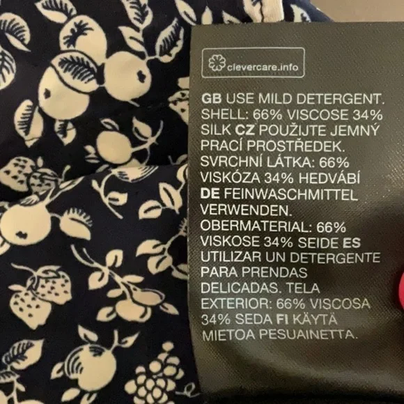 & Other Stories Silk Blend Blouse Floral Print - Picture 6 of 6